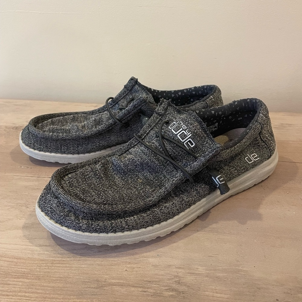 Mens 8 Hey Dudes Wally Sox Titanium